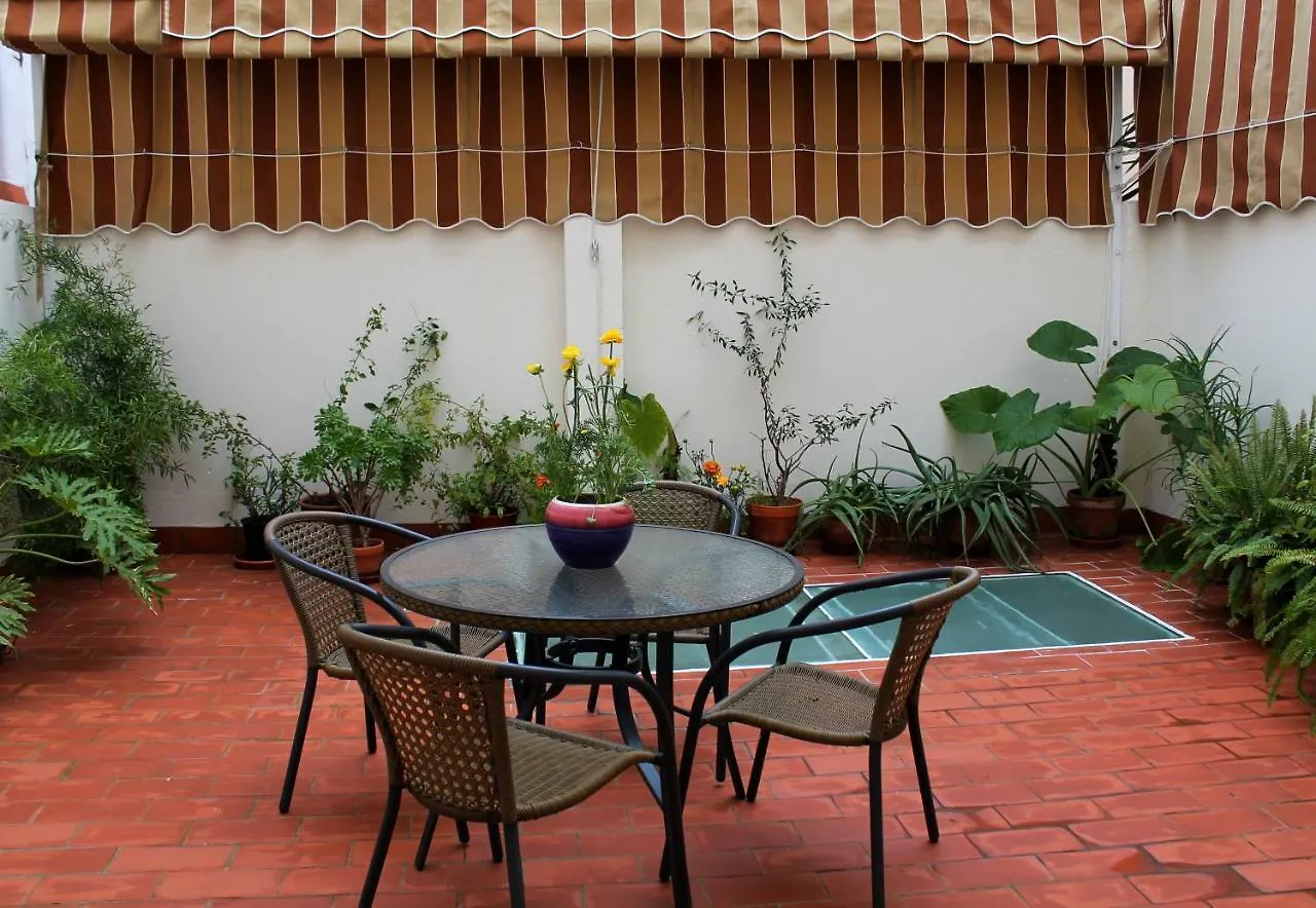 Apartamento Con Patio Cerca Mezquita Apartment Cordoba Spain